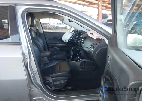 2020 Jeep Compass Limited Fwd из США, поврежденный, VIN 3C4NJCCB2LT154475